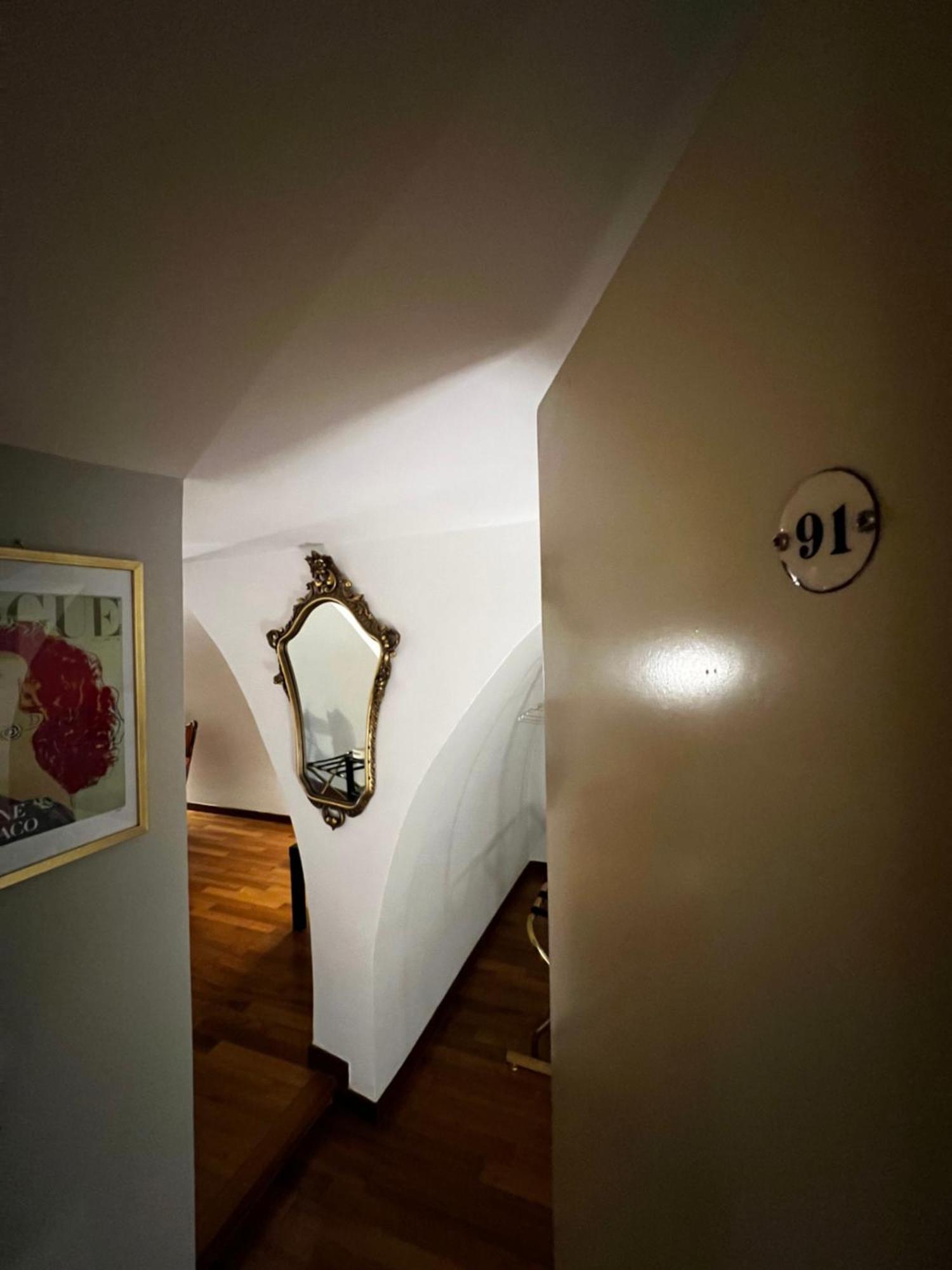 Calefati Gallery Luxury Apartment Bari Exterior foto