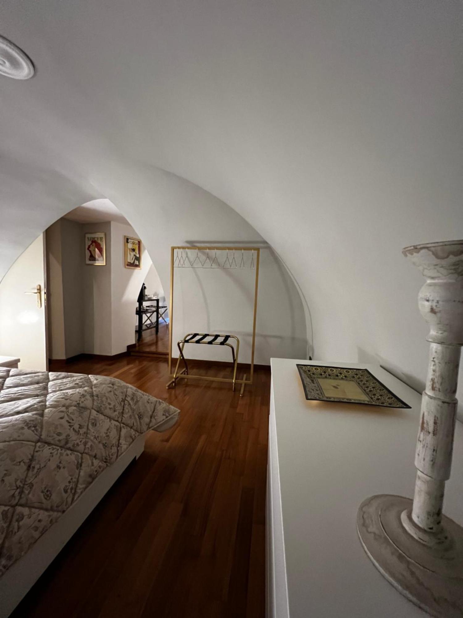 Calefati Gallery Luxury Apartment Bari Exterior foto